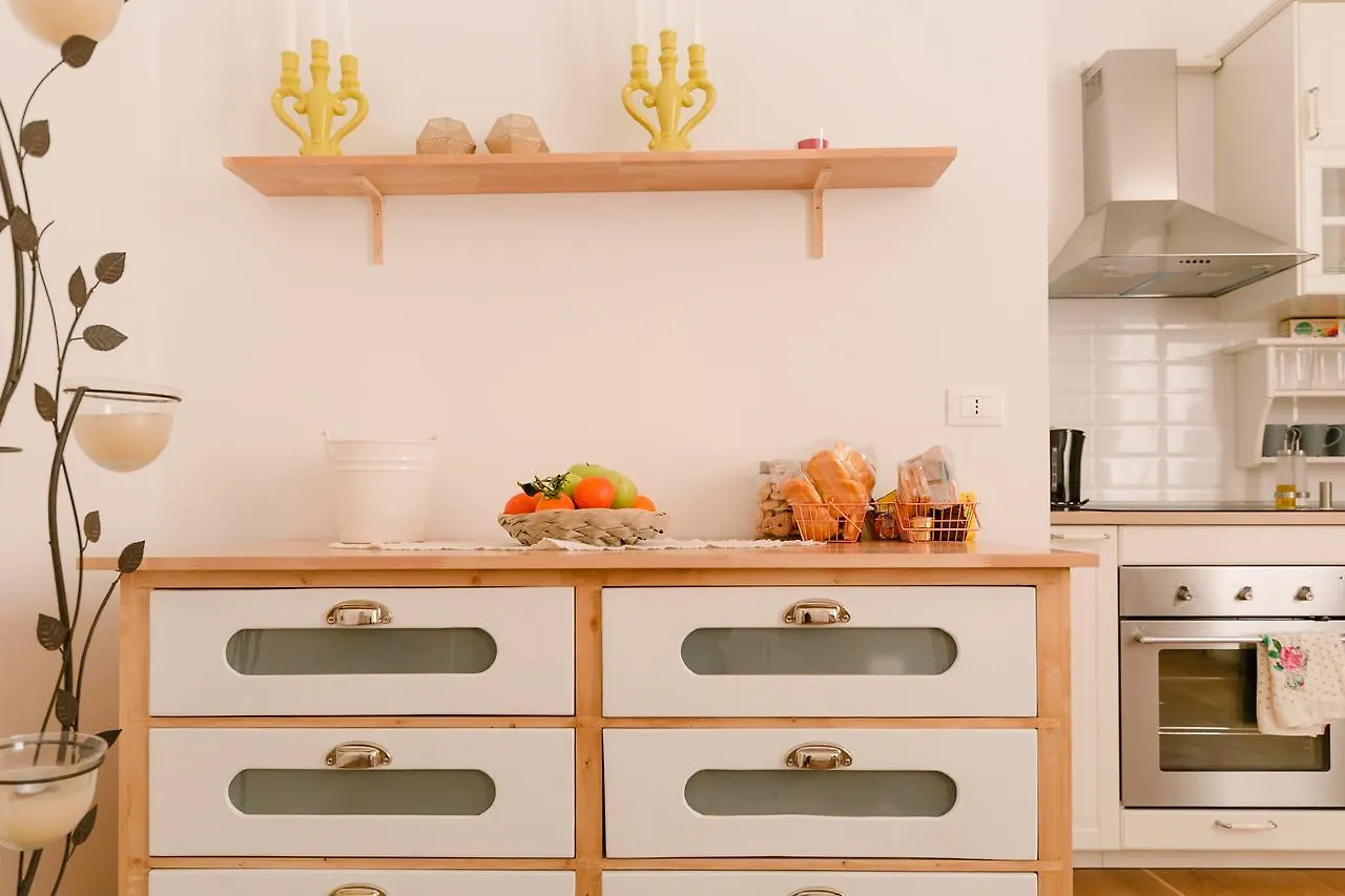 Grande, Moderno Appartamento In Edificio Storico Bologna Apartment